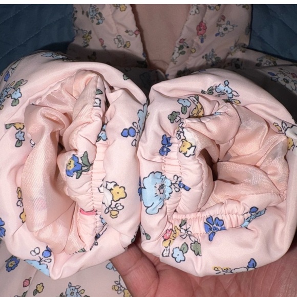 EUC Primark Floral Pink Puffer Baby Hooded Coat With Soft Fleece Size 6-9 Months - Picture 5 of 11